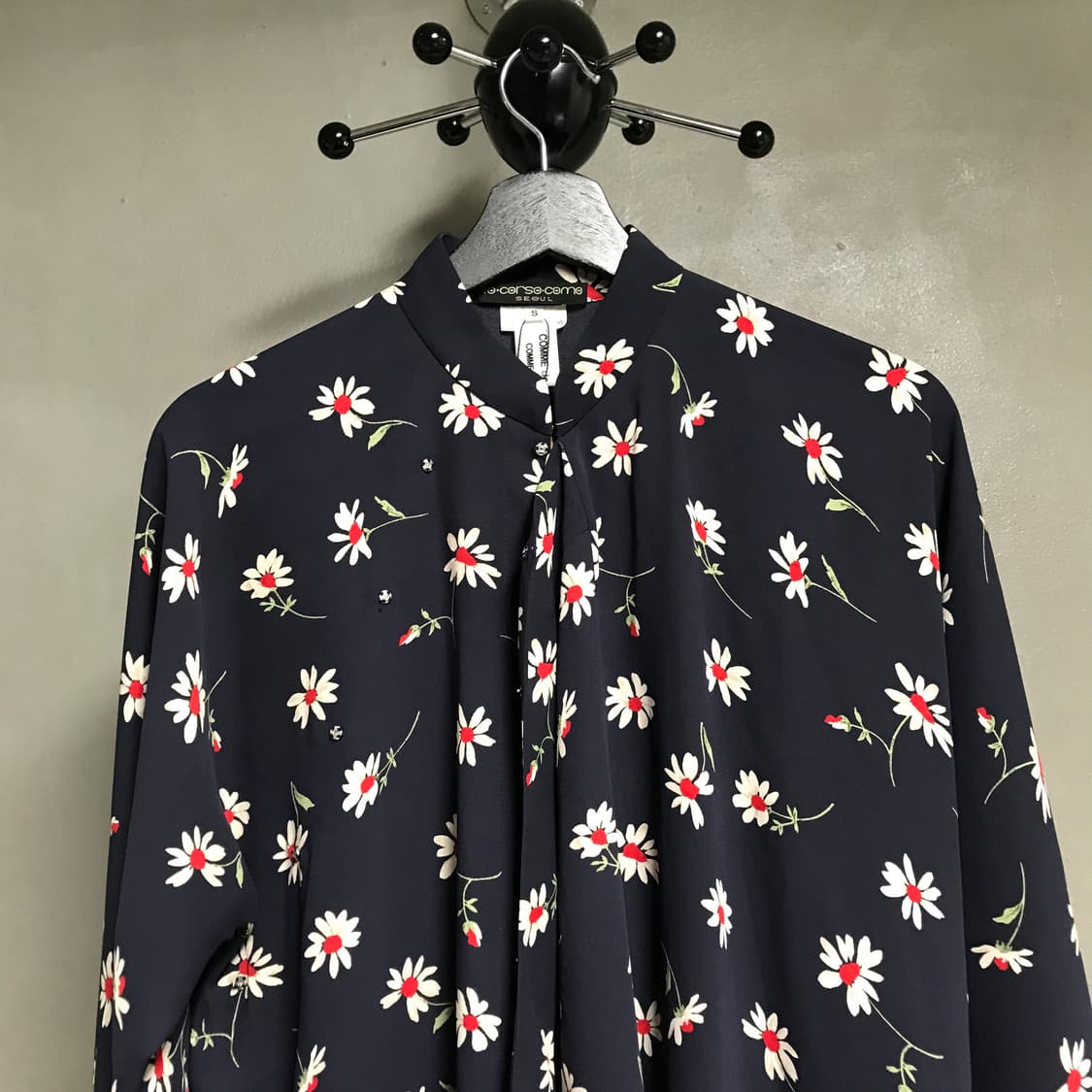 꼼데가르송 플라워 패턴 블라우스 S(W) 상품이미지2