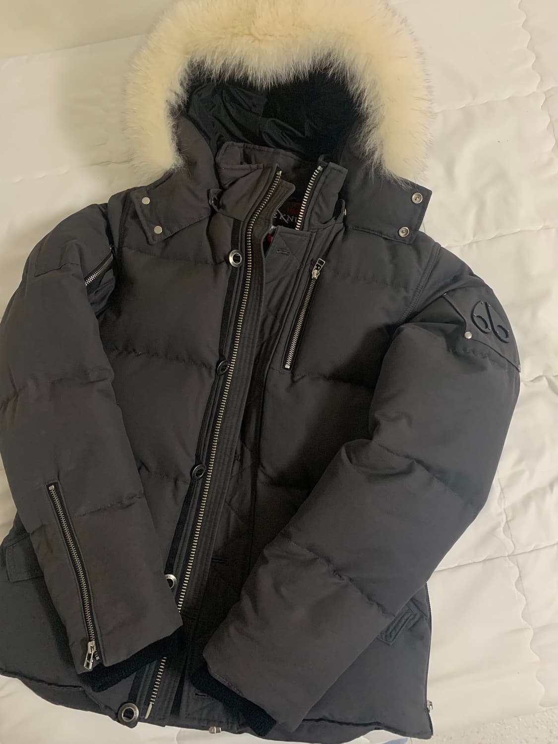 무스너클 패딩 상품이미지1