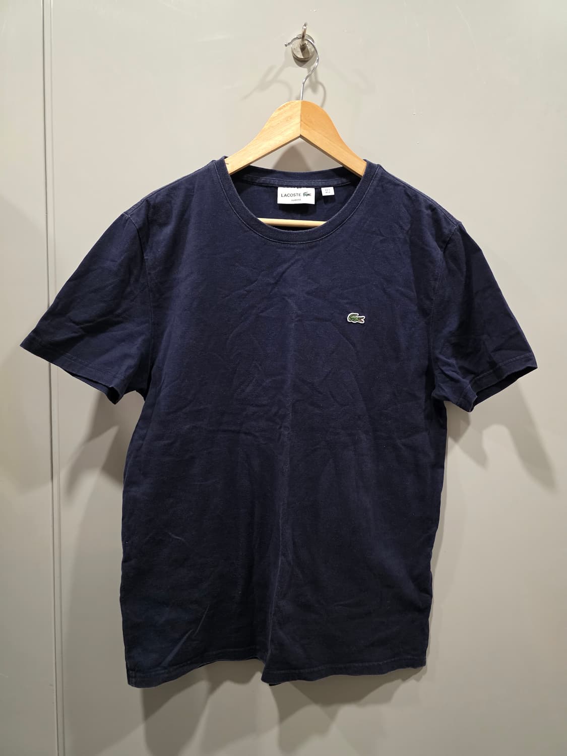 라코스테(LACOSTE) 네이비 반팔 티 상품이미지1