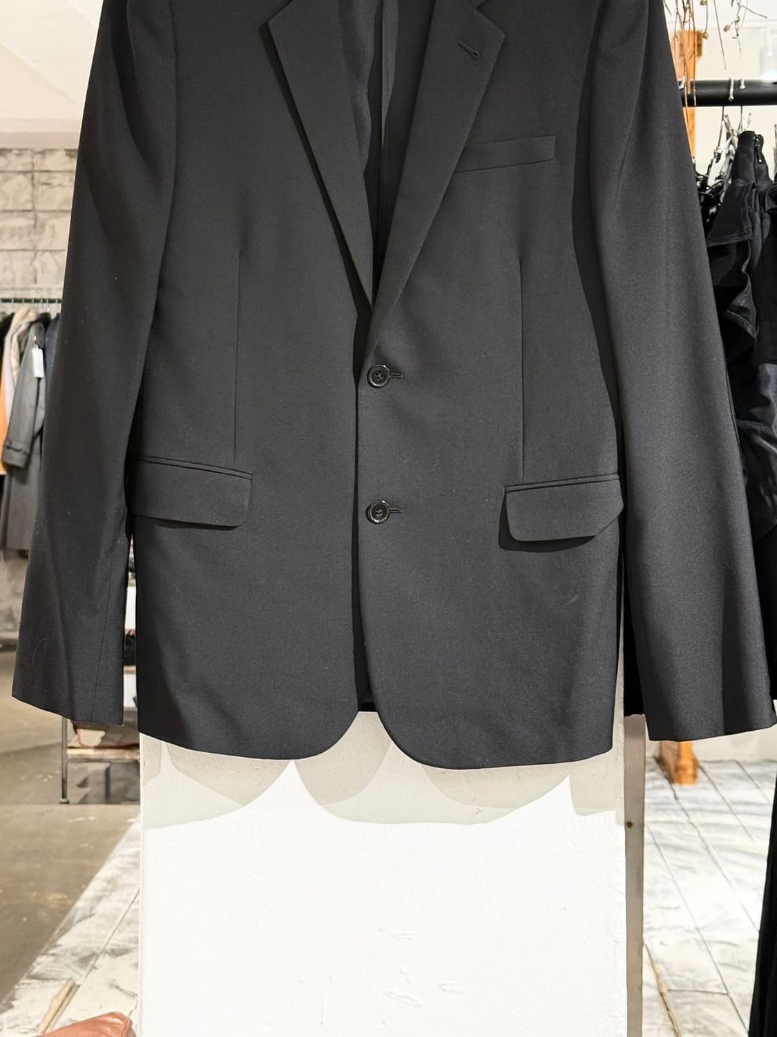 생로랑 블랙 라나 버진 울 싱글 블레이저 자켓 상품이미지5
