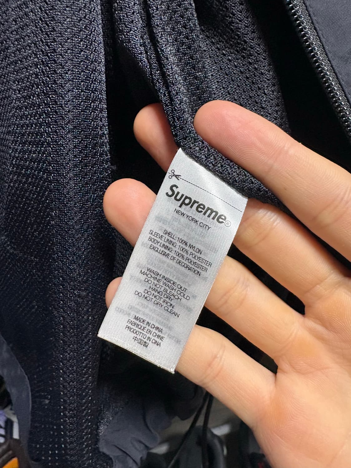 슈프림 콘트라스트 스몰사이즈 바람막이  상품이미지3