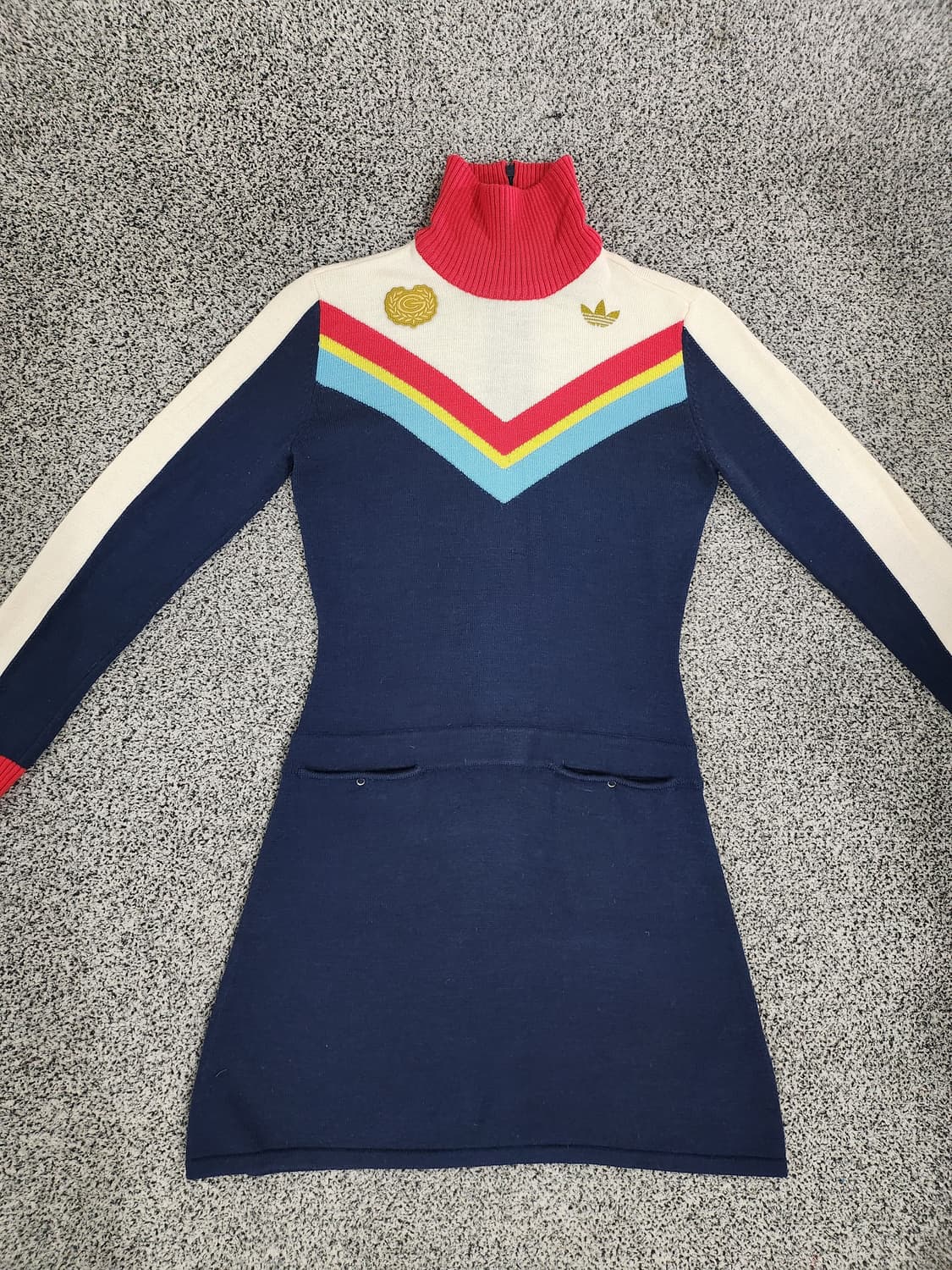 //아디다스 컬러 포인트 터틀넥 니트 원피스 S 상품이미지1