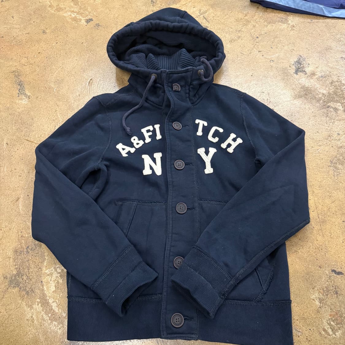 아베크롬비 네이비 단추 후드집업 상품이미지2