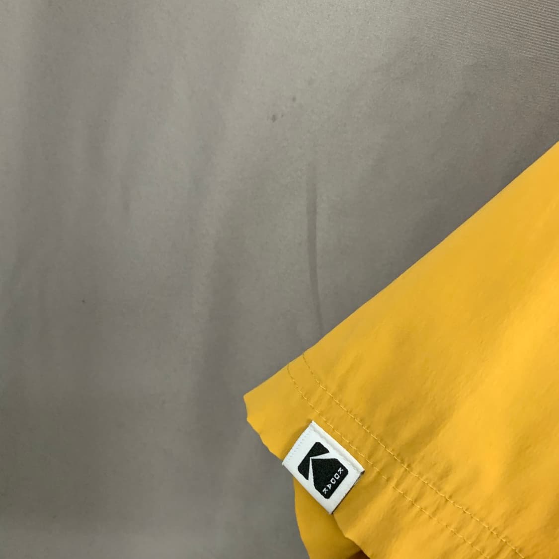 XL KODAK 코닥어패럴 코어 포켓 스판 우븐 오버핏 반팔티 상품이미지5