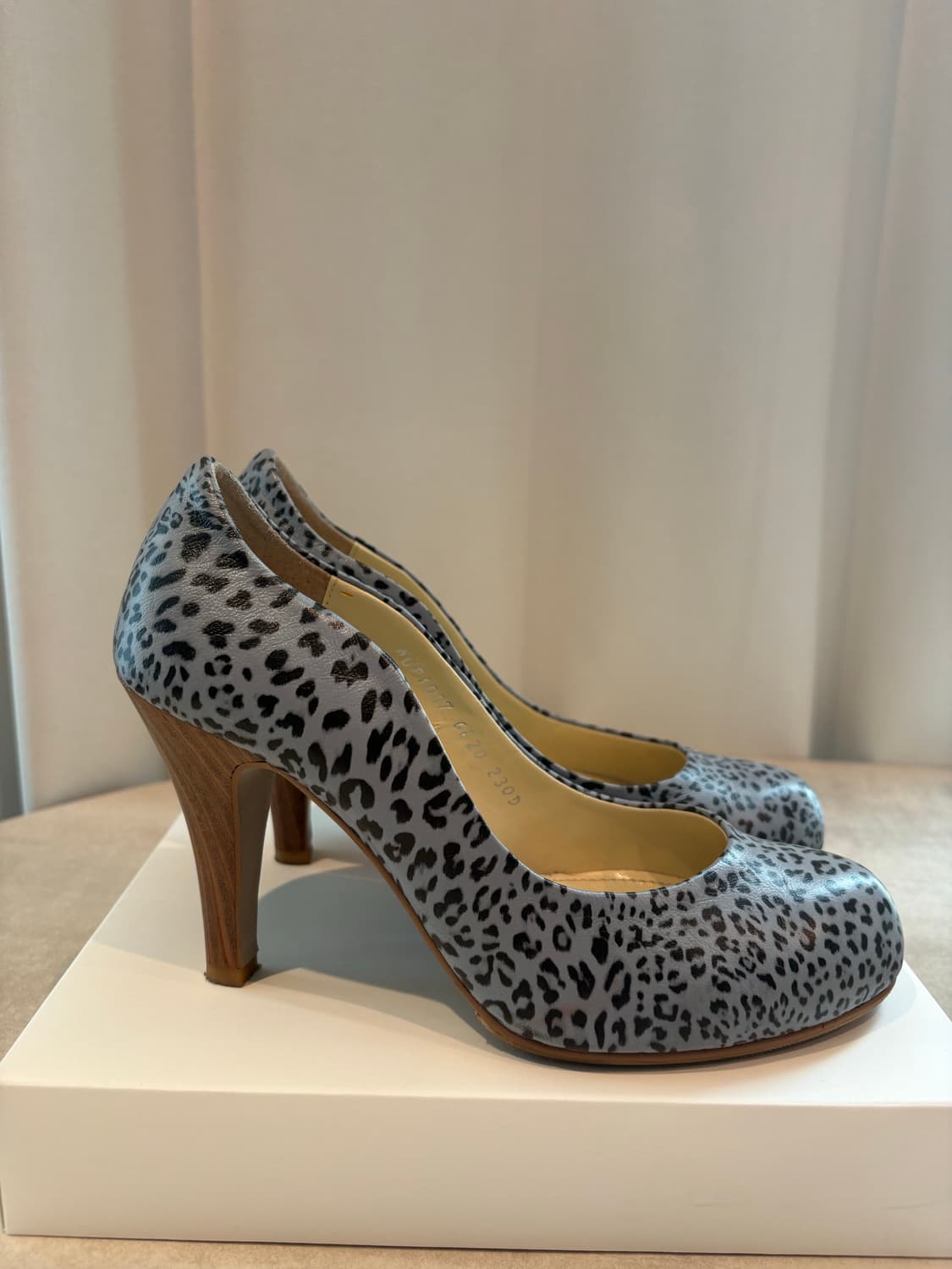 브루노말리 천연가죽 레오파드 펌프스 (230) 상품이미지4