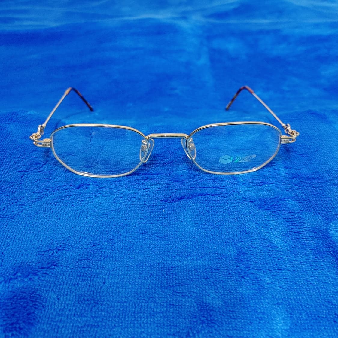 유니크 금장 빈티지 안경테 상품이미지1