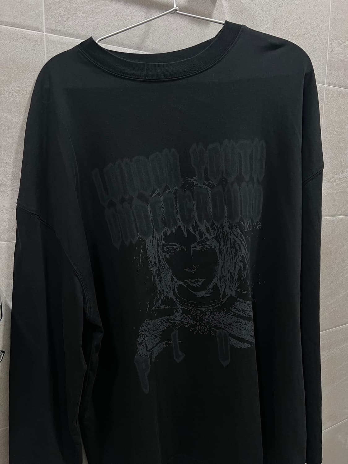 LCDC PRINTED LONG-SLEEVE TOP (BLACK) 상품이미지4