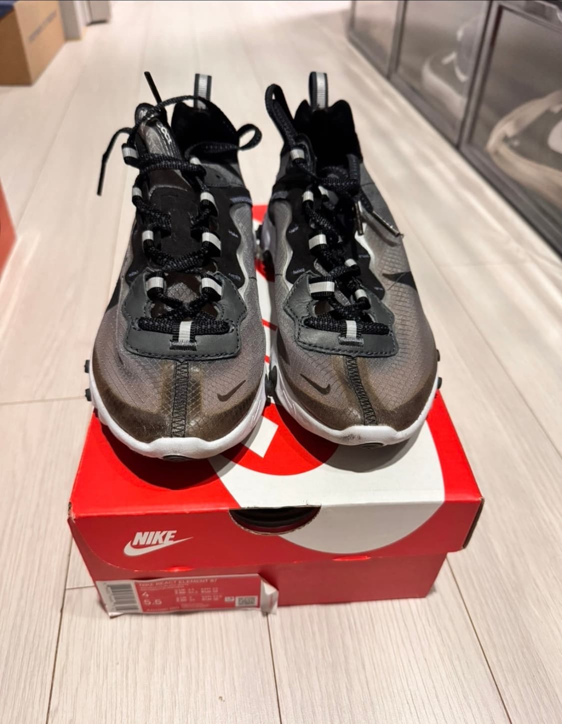 나이키 리액트 엘리먼트 87 앤트러사이트 블랙 225 상품이미지1