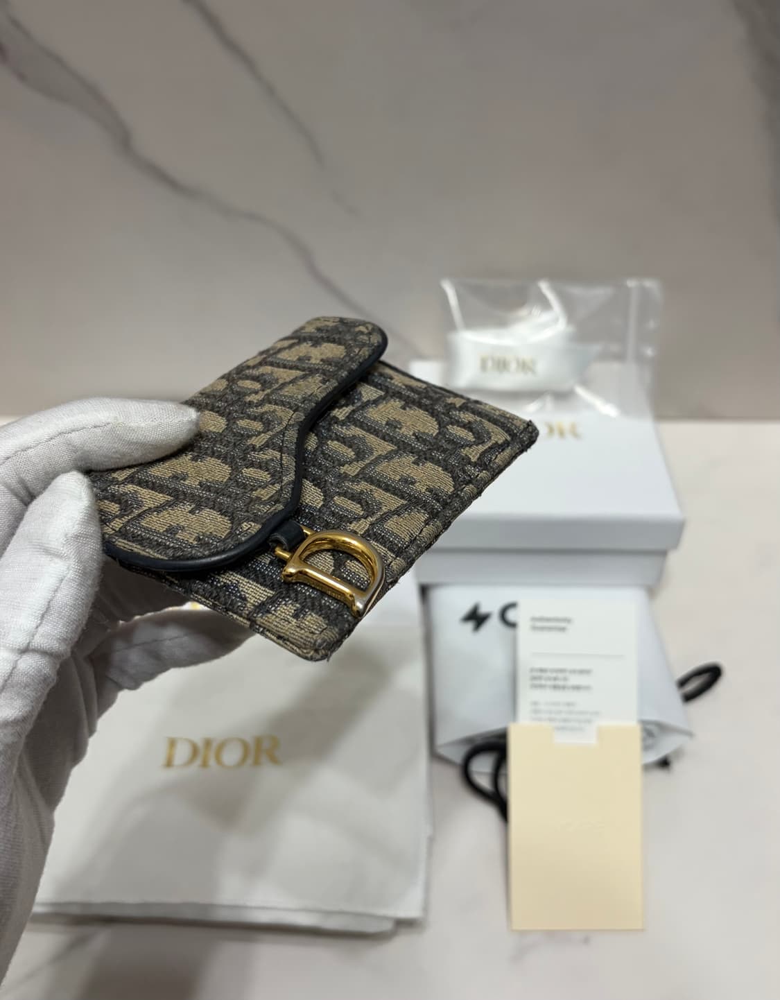 [정품] 디올 오블리크 새들 슬림 카드지갑 번개케어 상품이미지5