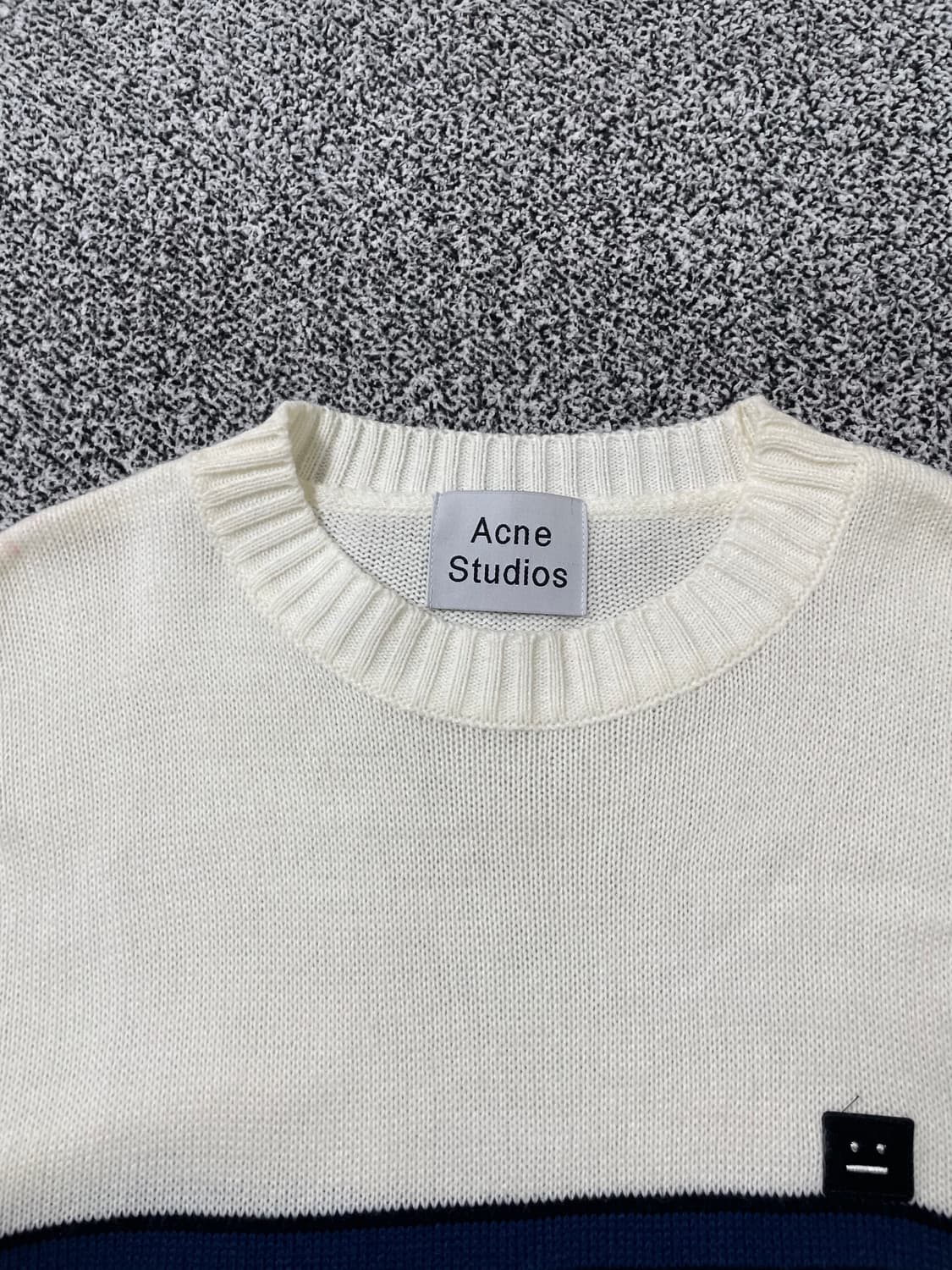 빈티지9. 아크네스튜디오 4 라인 스트라이프 페이스 패치 니트 스웨터  상품이미지3