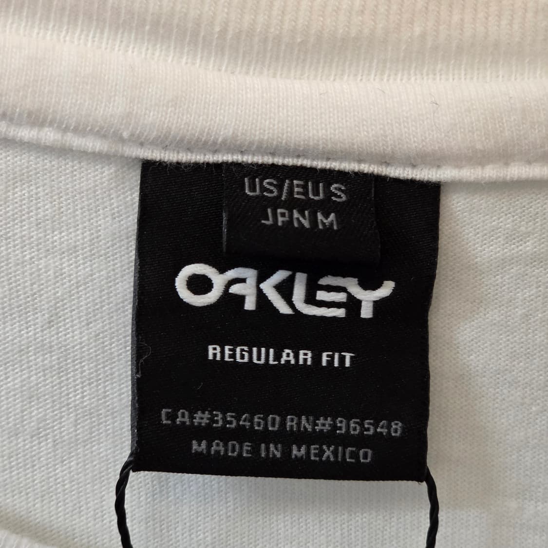 오클리 로고 프린팅 화이트 반팔 상품이미지7