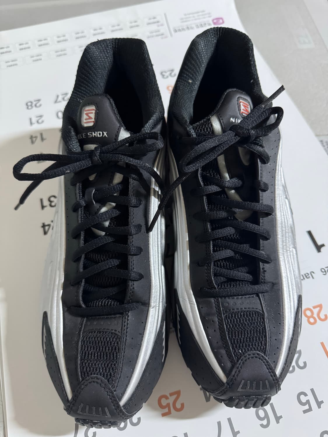 나이키샥스r4메탈릭실버 290 상품이미지4