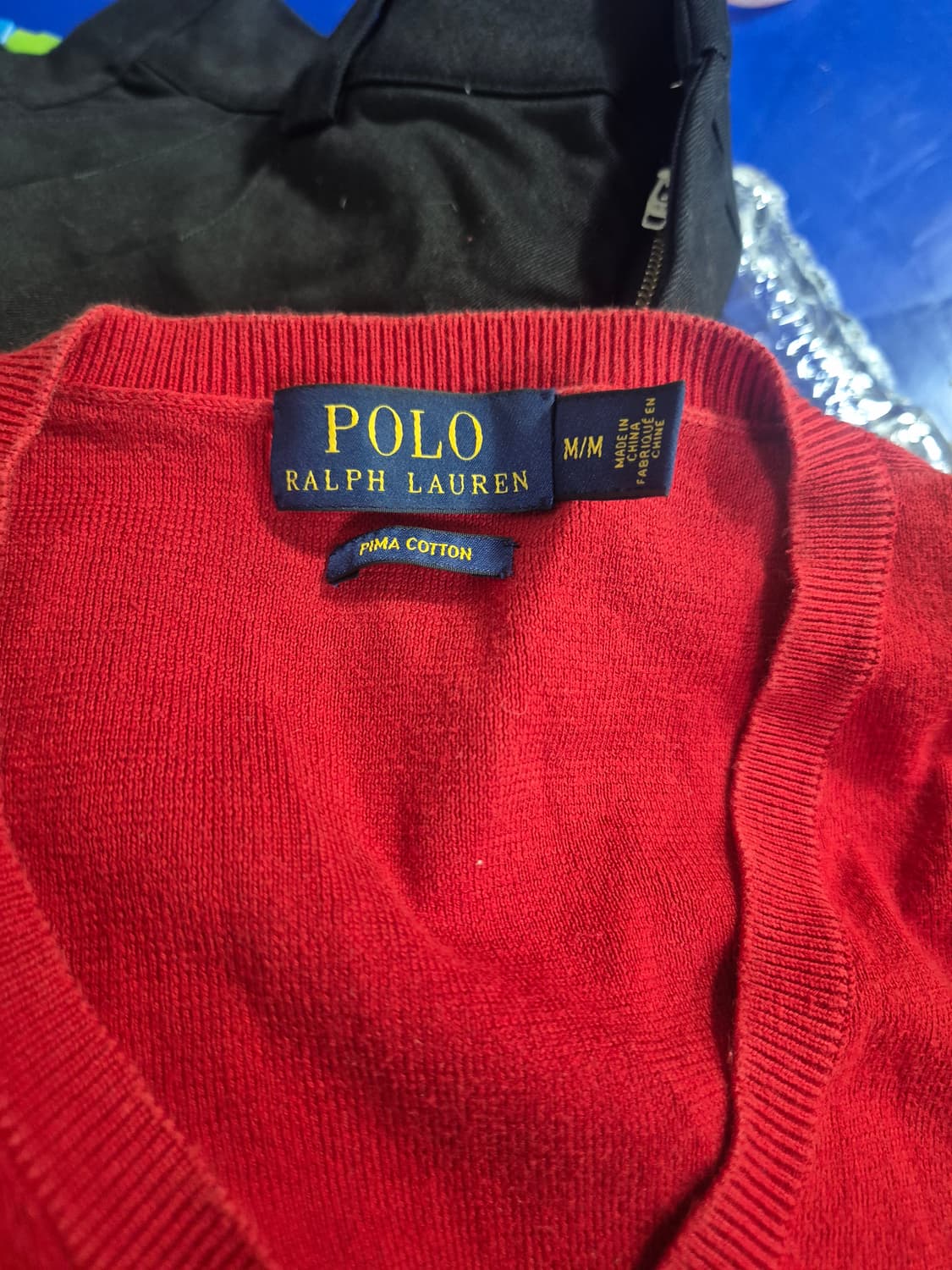 폴로 랄프로렌 레드 V넥 니트 상품이미지3
