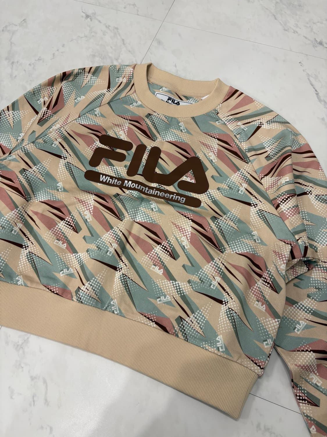 fila X white mountaineering sweatshirt 상품이미지2