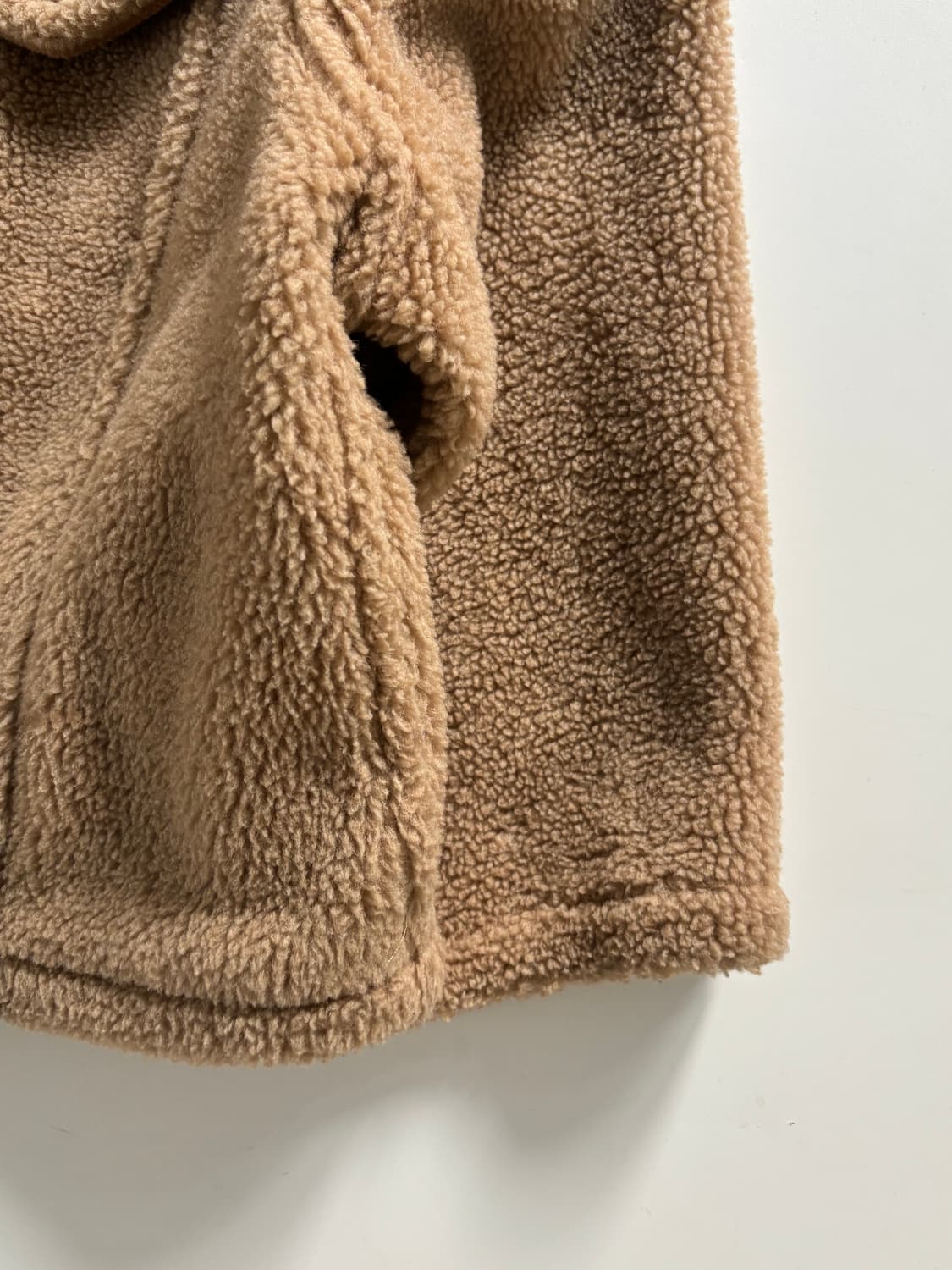 Off-White 오프화이트 베어 시어링 트랙자켓 상품이미지7