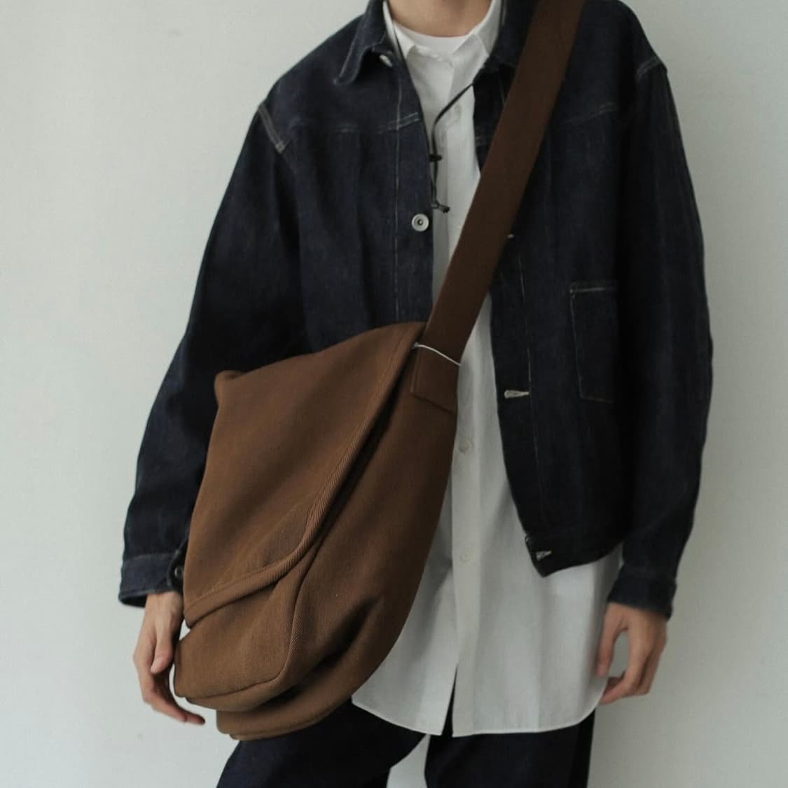 [OS]코모리 햄프 덕 브라운 숄더 백 상품이미지7