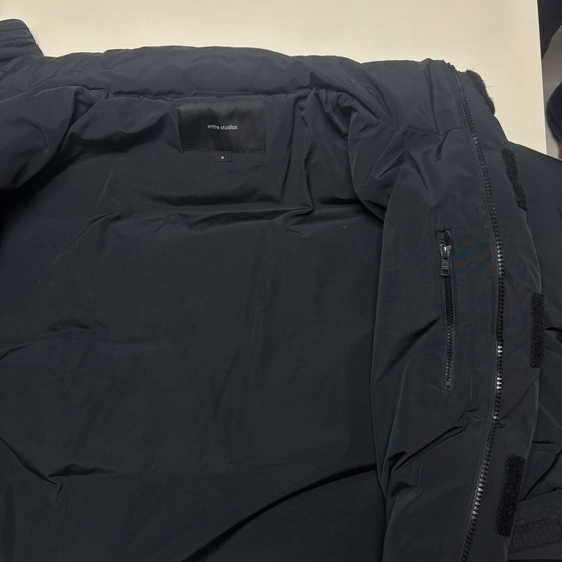 엔타이어 스튜디오 패딩 M 상품이미지2