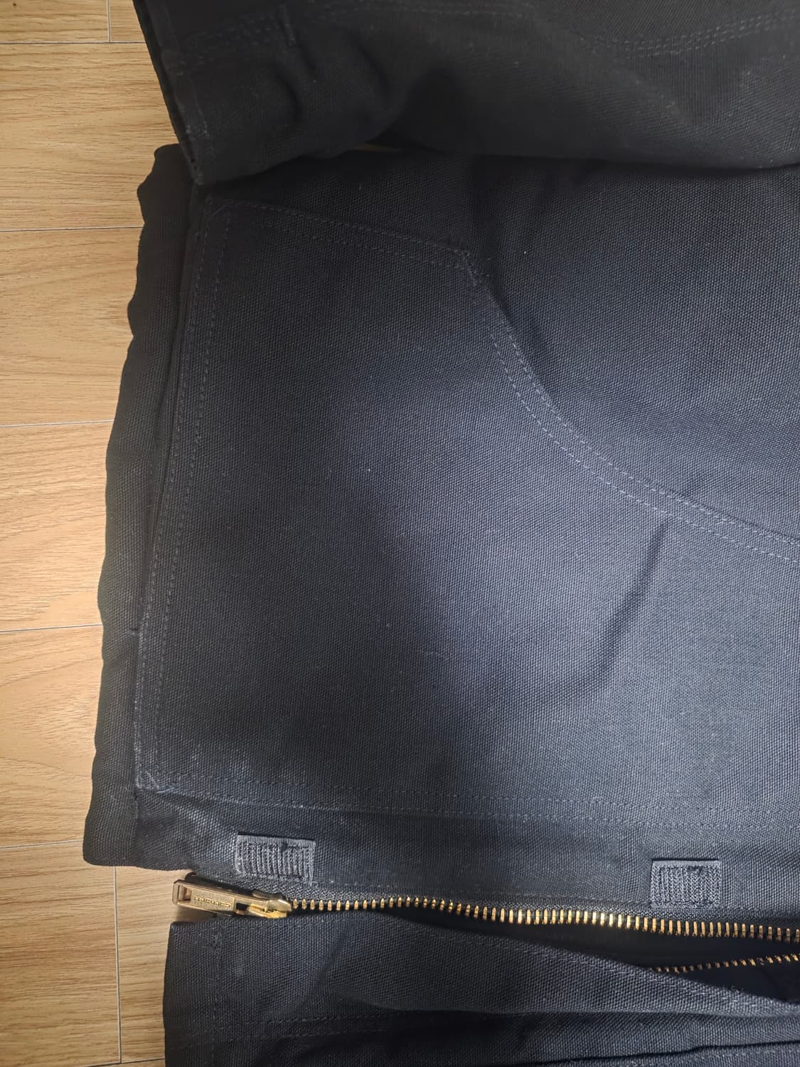 칼하트 j02 블랙 xl사이즈 판매합니다. 상품이미지3