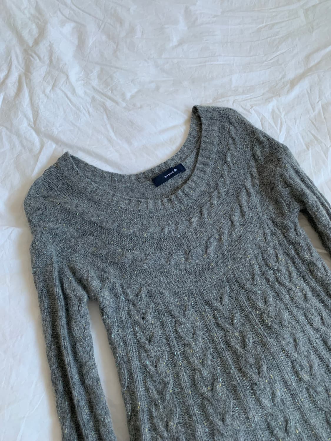 그레이 플레어 니트 상품이미지3