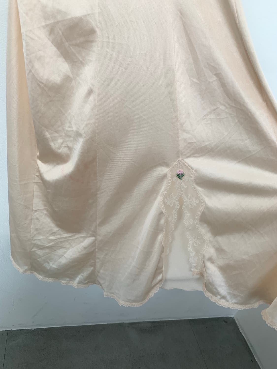 skintone slipdress(flower detail) 상품이미지4