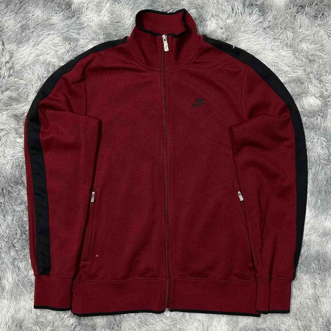 나이키 버건디 트랙탑 L 상품이미지1
