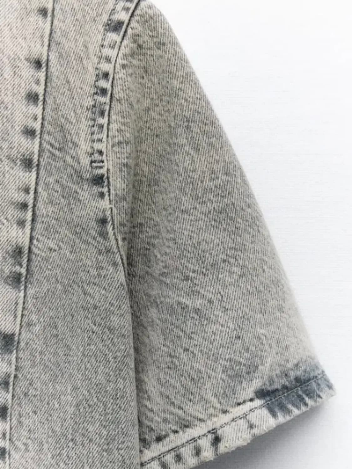 zara 자라 그레이 워싱 데님탑 상품이미지3