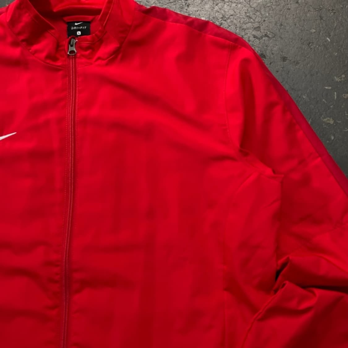 100 나이키 드라이핏 바람막이 상품이미지2