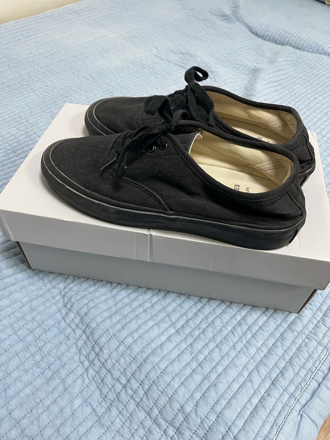 그라퍼리즈 아케이드 슈즈 차콜 260 상품이미지2