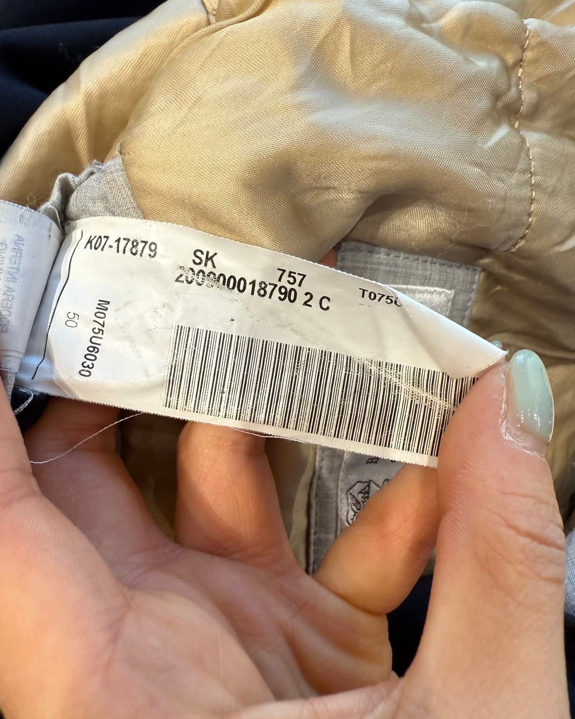 브루치노 쿠치넬리 네이비 폴리에스터 카라넥 자켓 상품이미지9