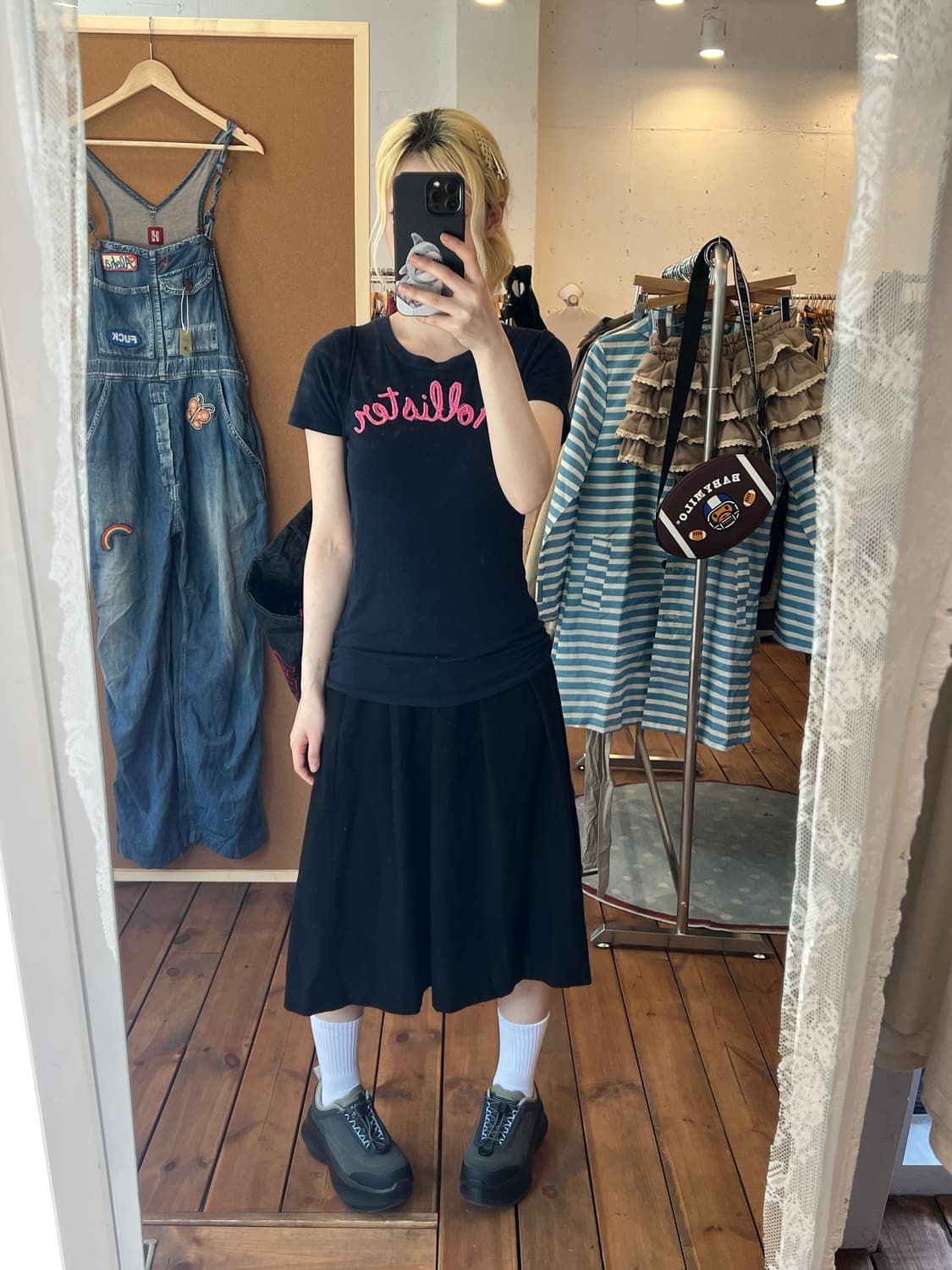 Hollister 블랙 반팔 상품이미지3