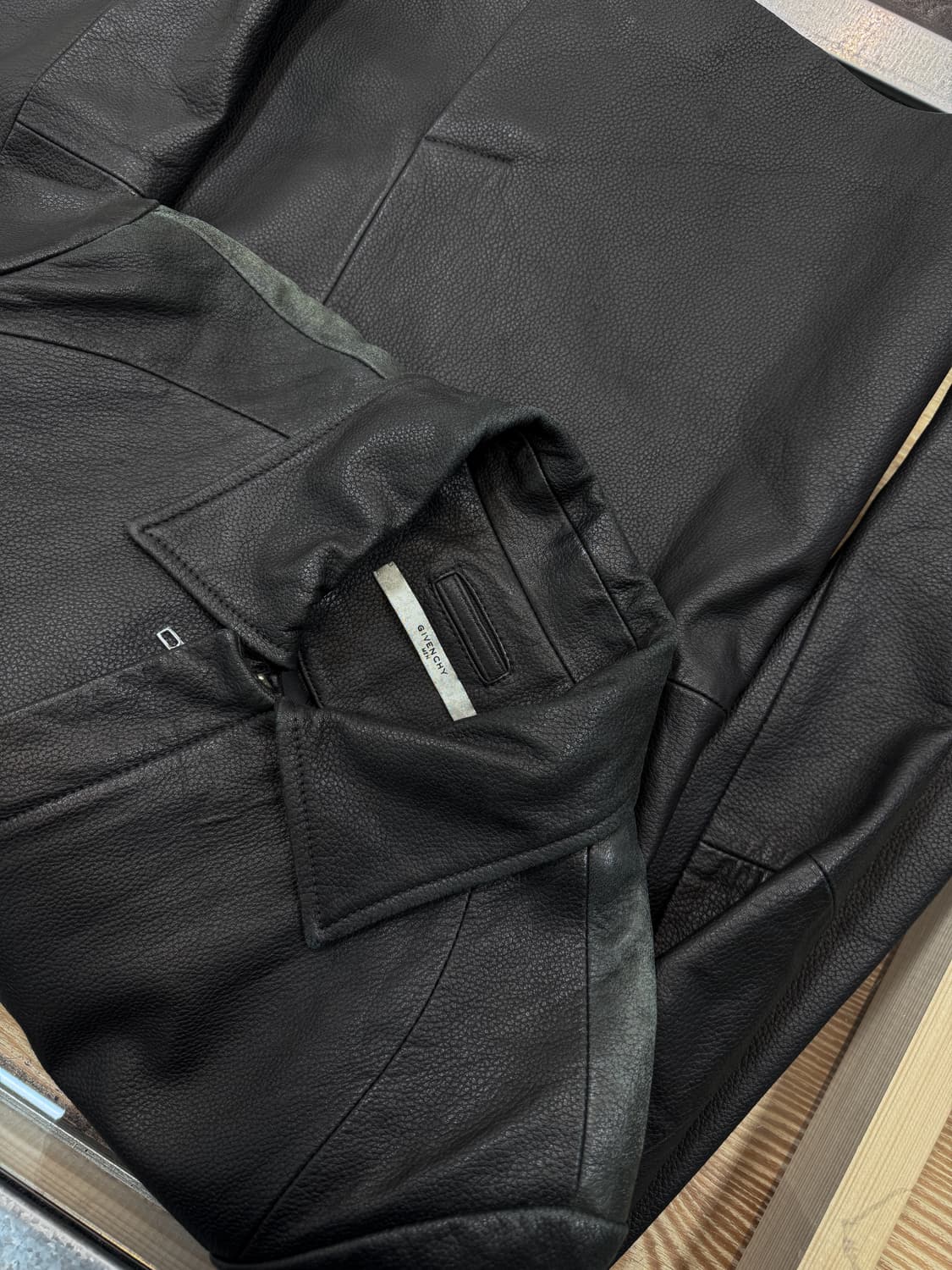 지방시 09fw 램 레더 집업 코트 상품이미지5