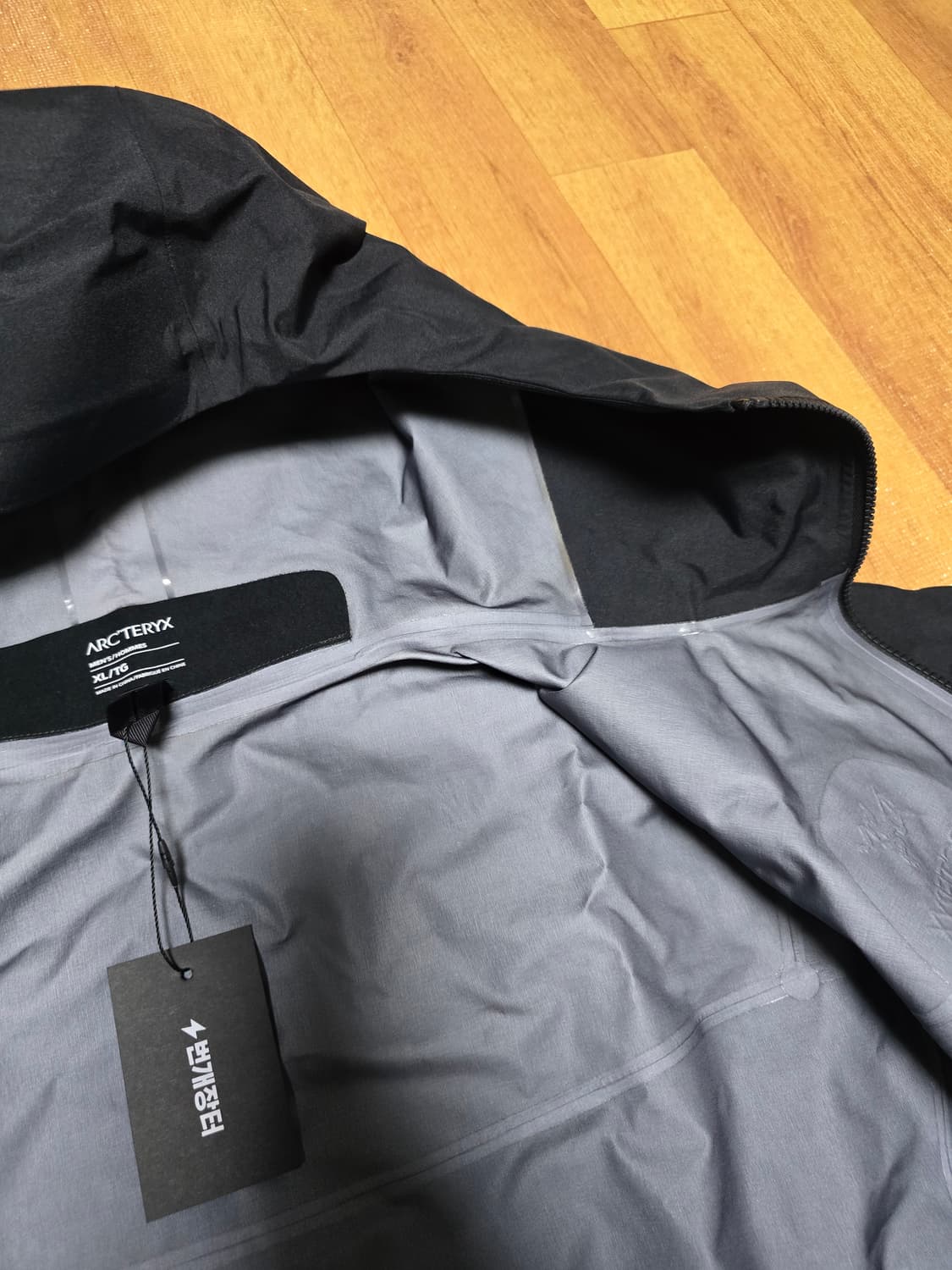 아크테릭스 알파 sv 블랙 상품이미지5