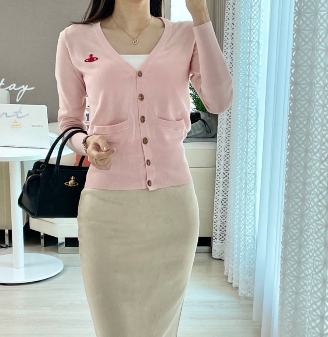 비비안웨스트우드 베이비핑크 가디건 상품이미지5