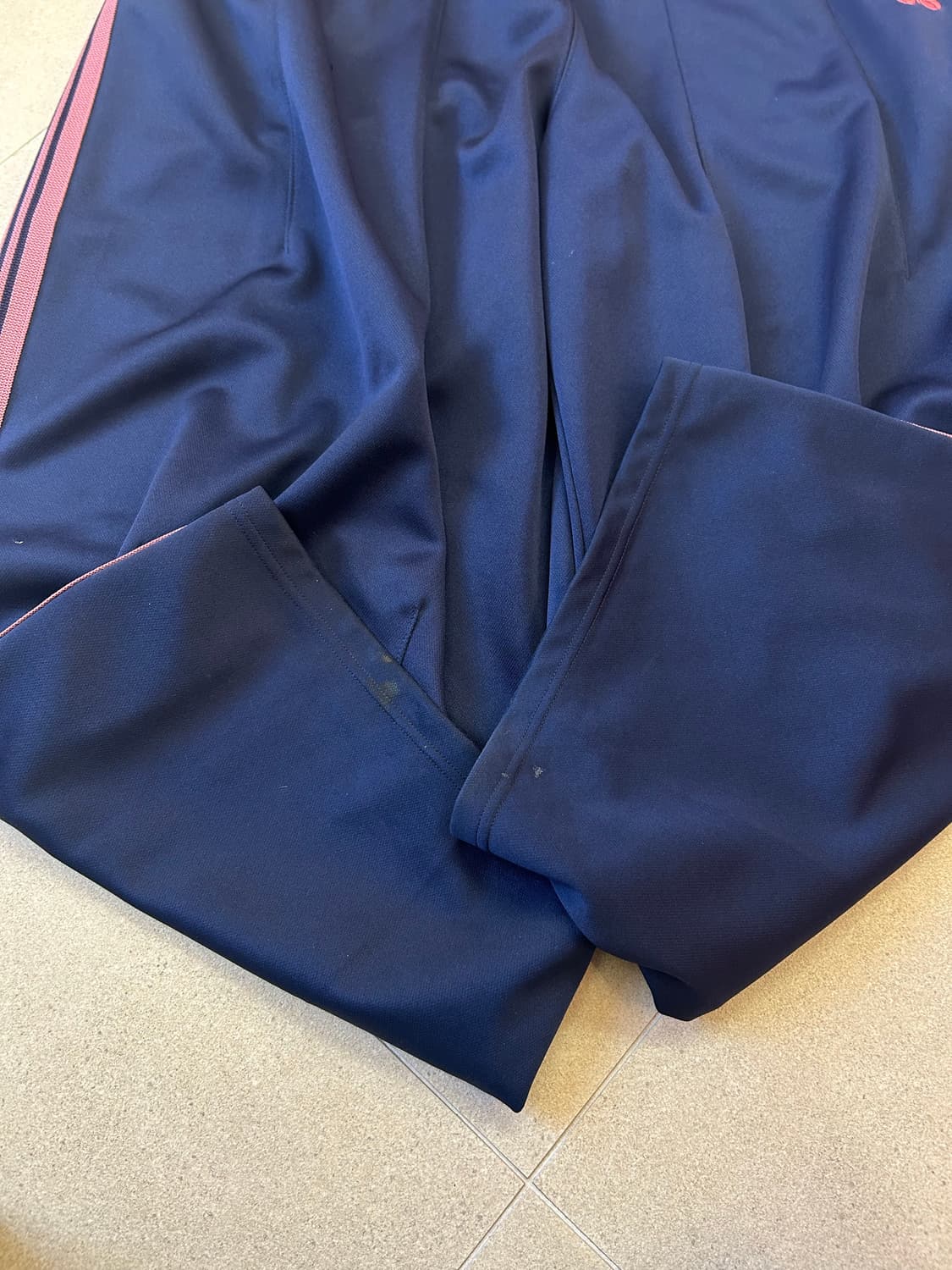 니들스 HD 네이비 핑크 트랙팬츠 상품이미지4