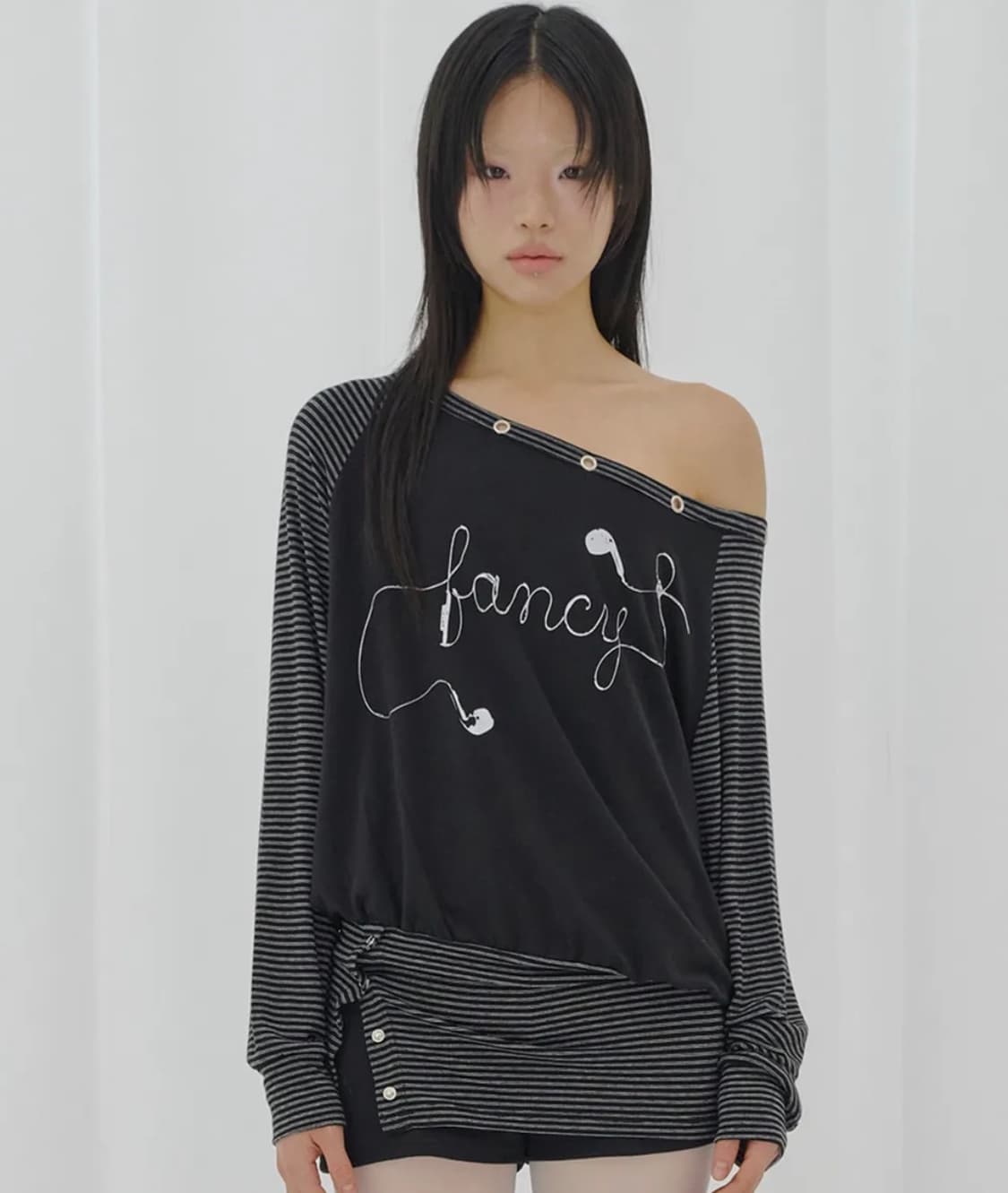 팬시클럽 오프숄더 상품이미지1