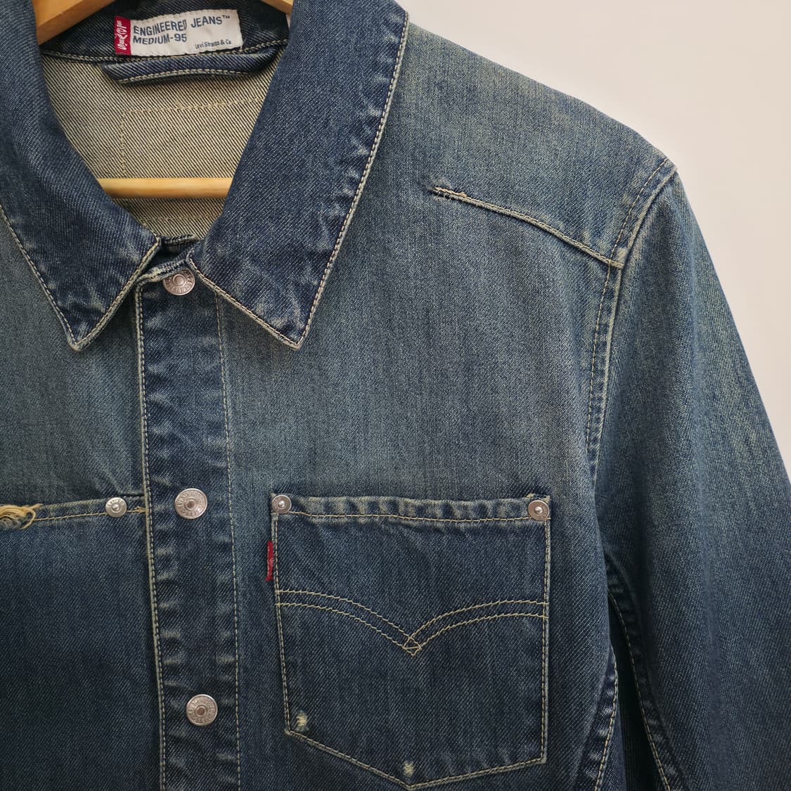 [M] 리바이스 엔지니어드 데님 자켓 상품이미지4