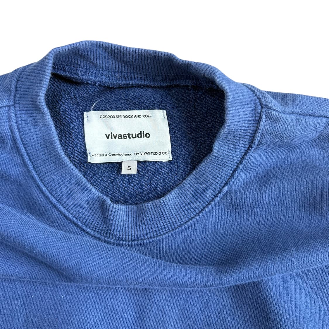 비바스튜디오 맨투맨 상품이미지2