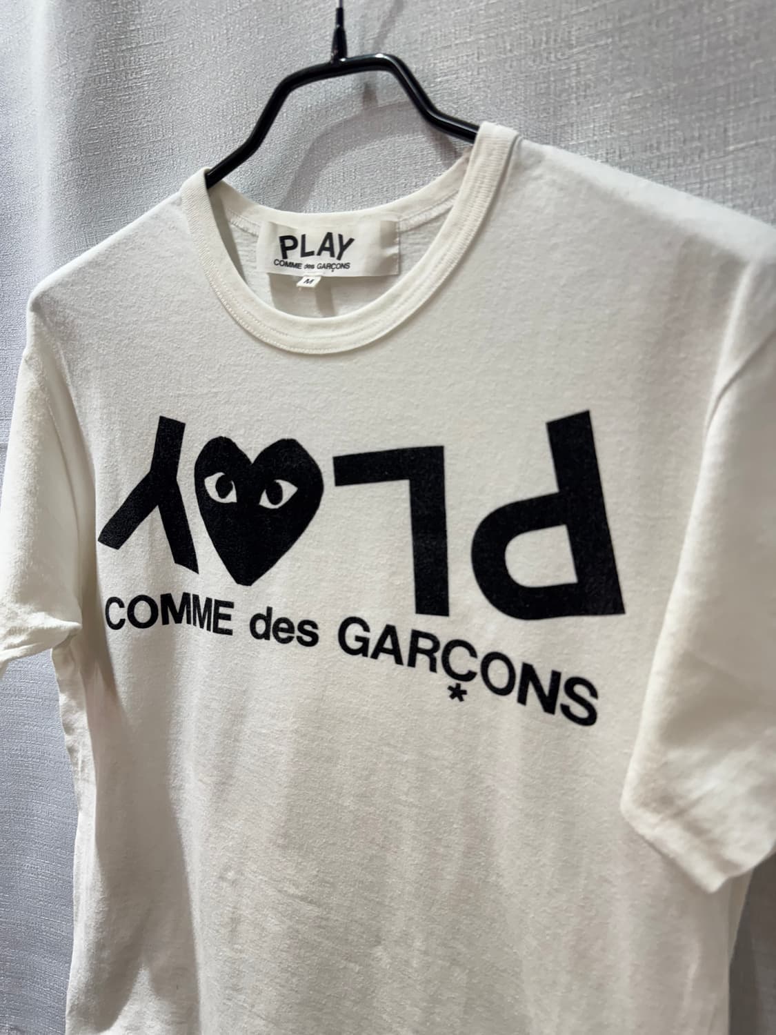 꼼데가르송 인버티드 로고 반팔티 M(S~M) 상품이미지2