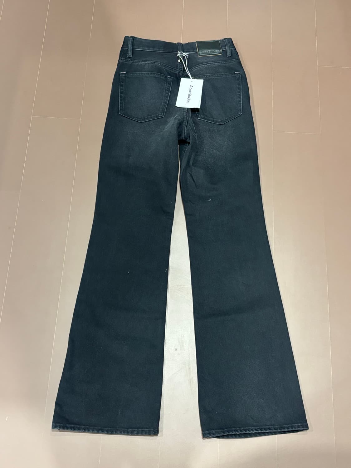 아크네스튜디오 블랙진 새제품 상품이미지2