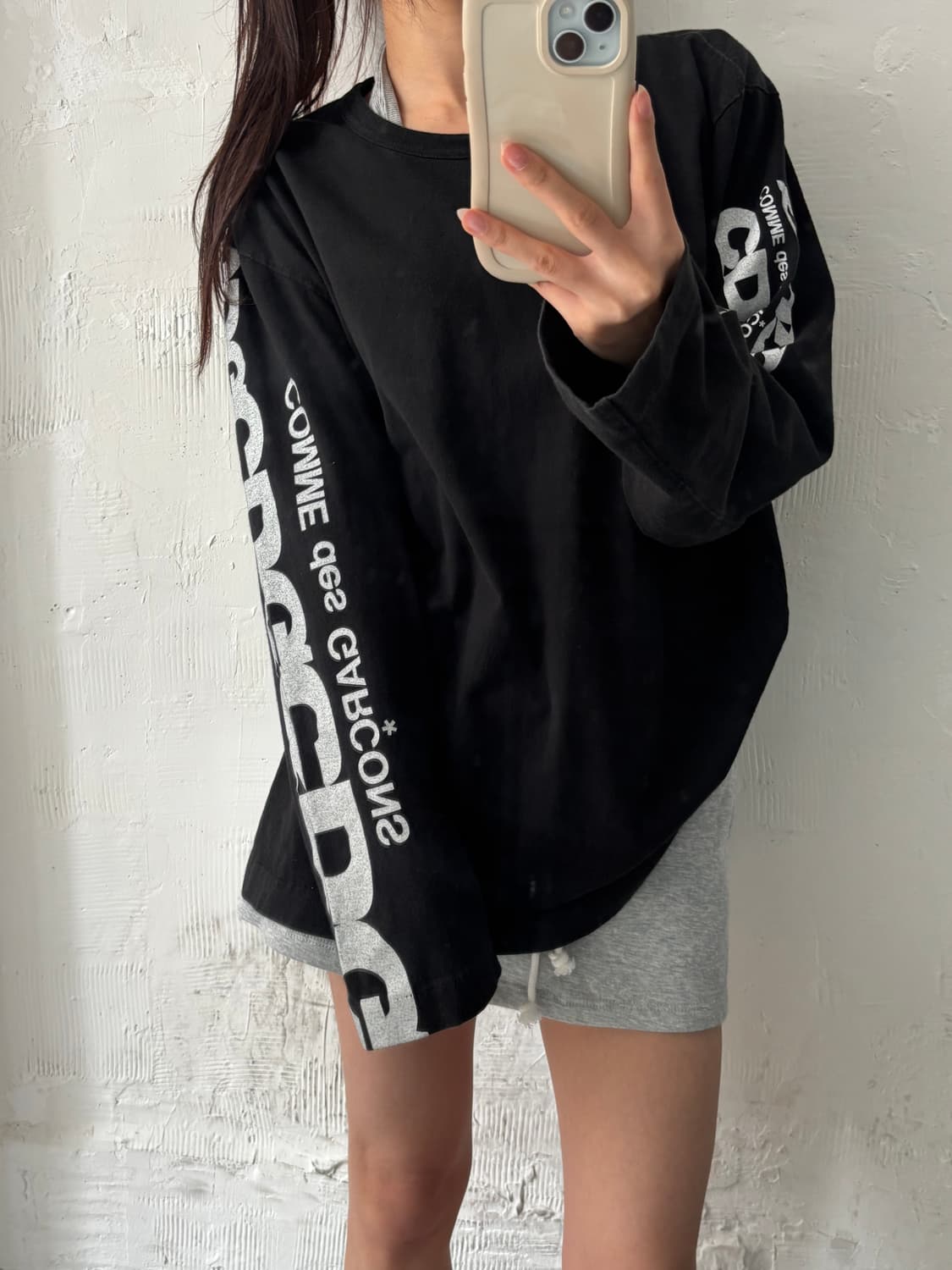 Comme des Garçons 꼼데가르송 CDG 로고 프린팅 롱 슬리브 상품이미지1