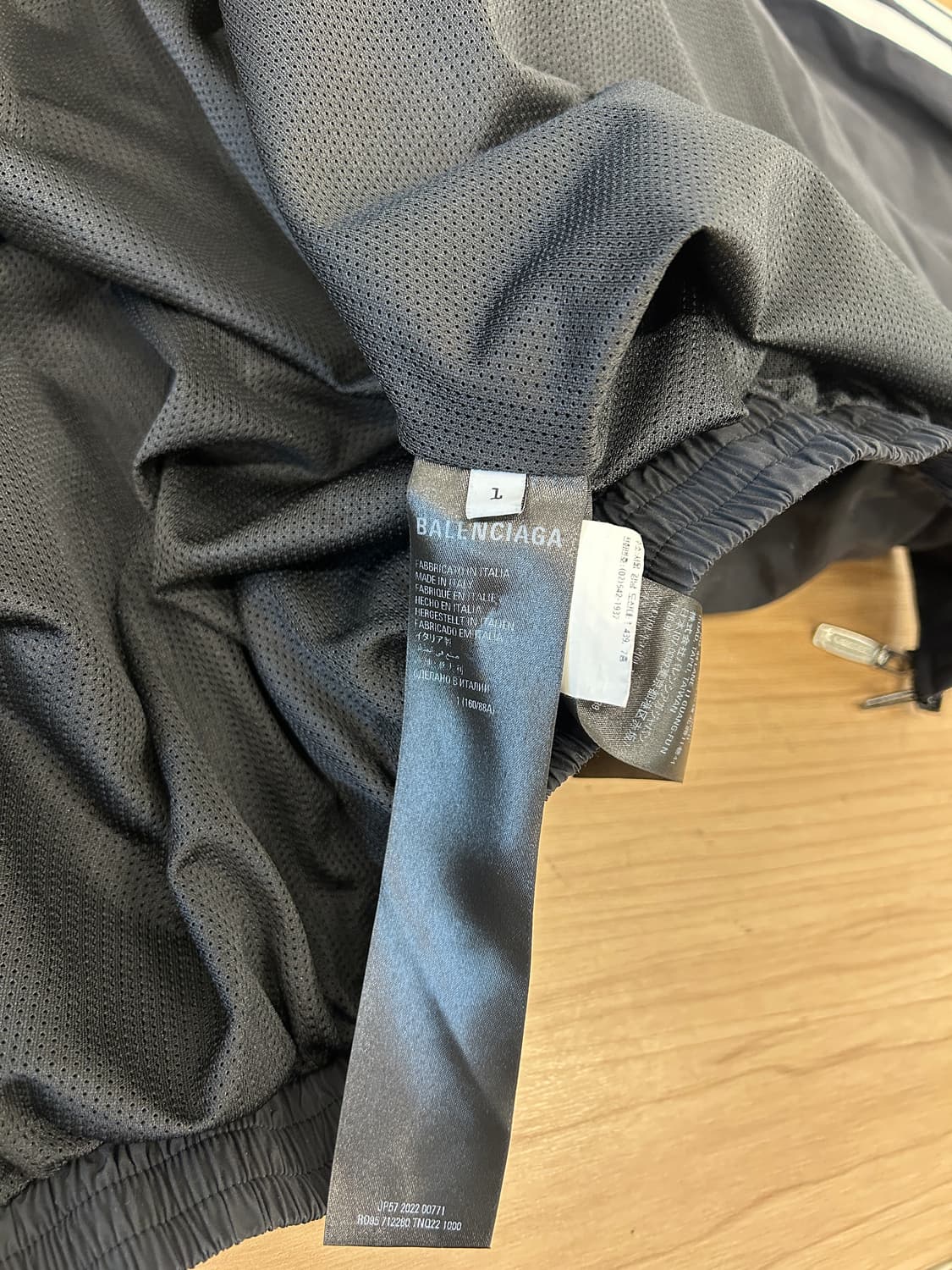 발렌시아가x아디다스 포플린 트랙 셋업 상품이미지7