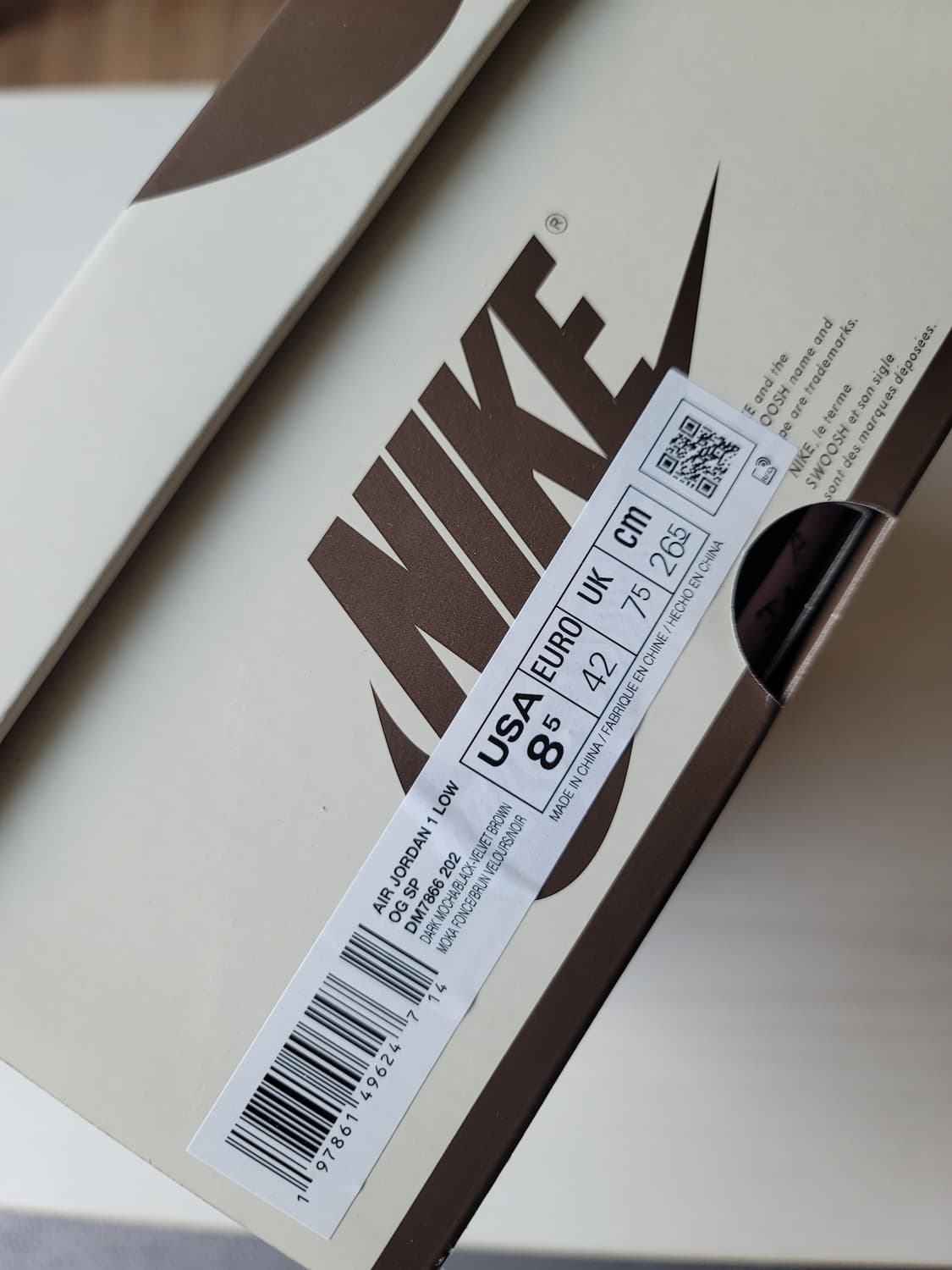 [265]트래비스 스캇 x 조던1 로우 벨벳 브라운 상품이미지9