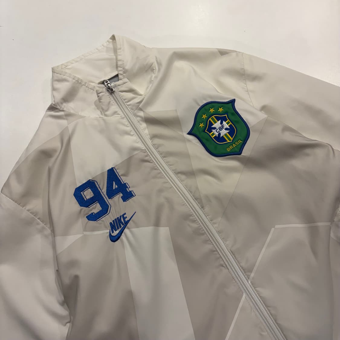 [S] 05s 나이키 브라질 94 바람막이 자켓 화이트 C3 상품이미지3