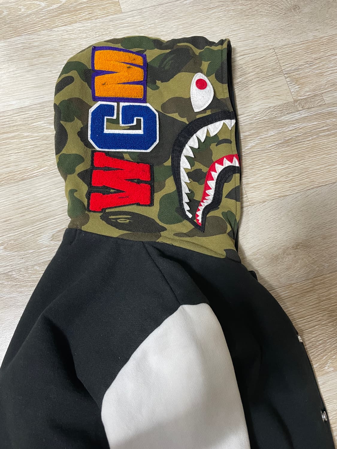 베이프 샤크 바시티 상품이미지2