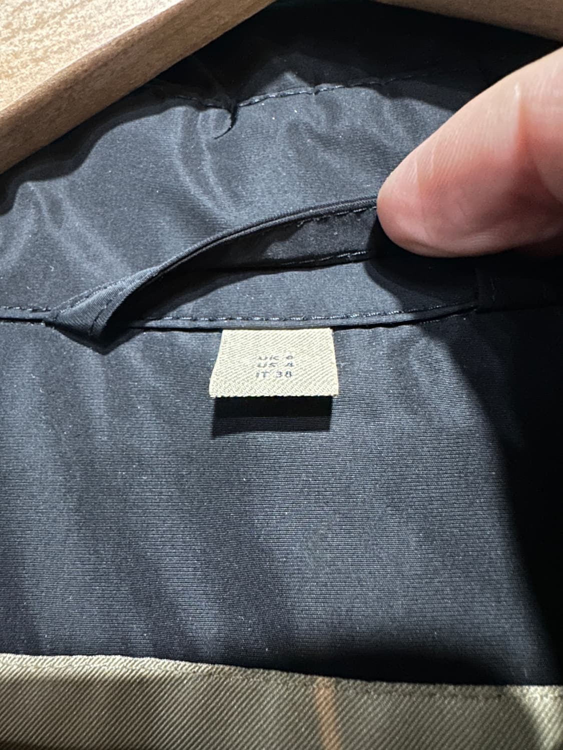 버버리 나일론 여성트렌치코트 uk6 상품이미지4