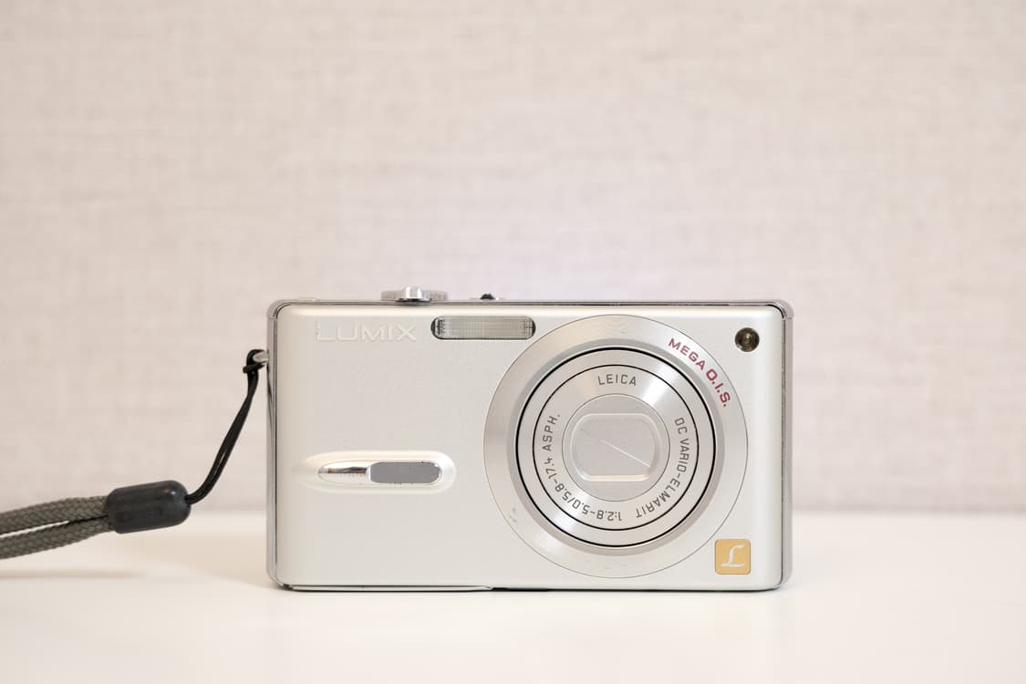 파나소닉 루믹스 DMC-FX9 디지털 카메라 상품이미지1