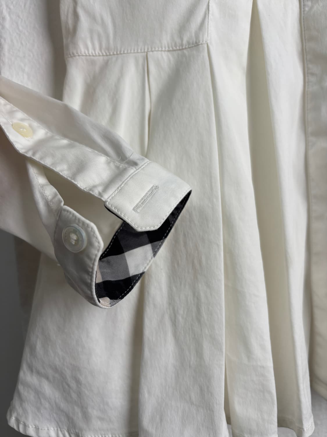 BURBERRY Ivory Blouse 상품이미지3