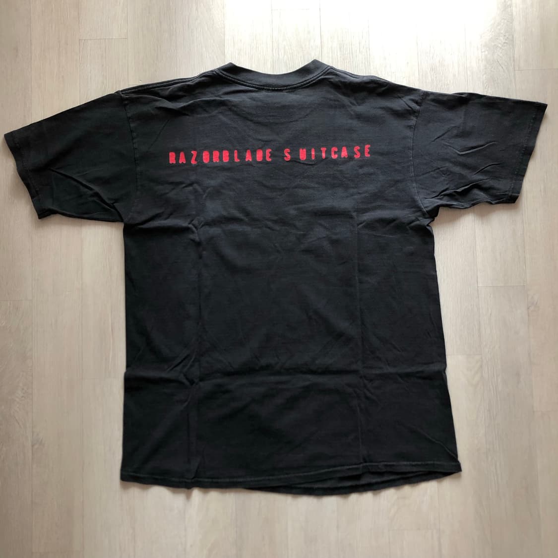 90S OG 빈티지 BUSH Razor blade suitcase 티 상품이미지4