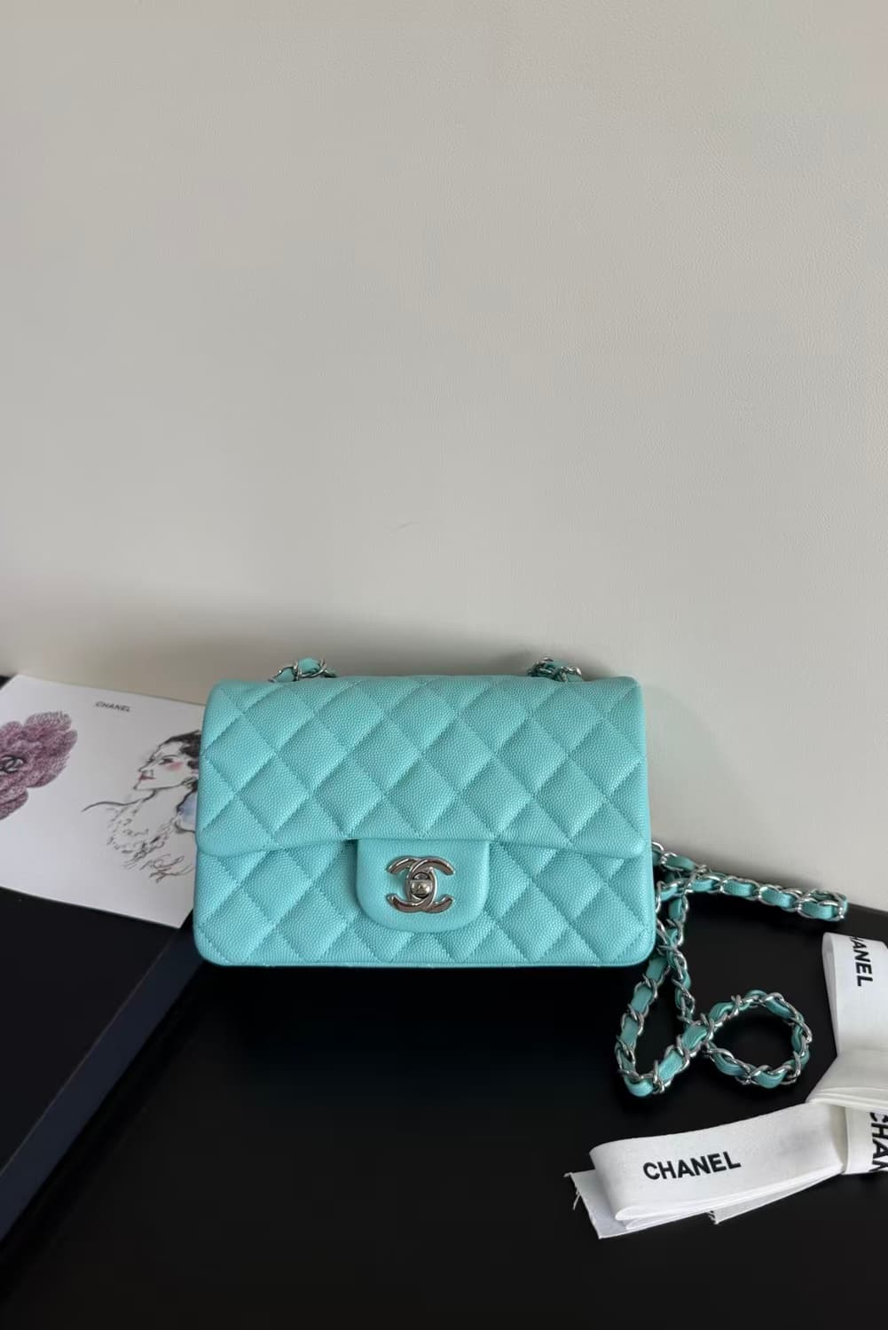 샤넬 클래식 뉴미니 골드볼 램스킨 내장칩 AS1787 상품이미지2