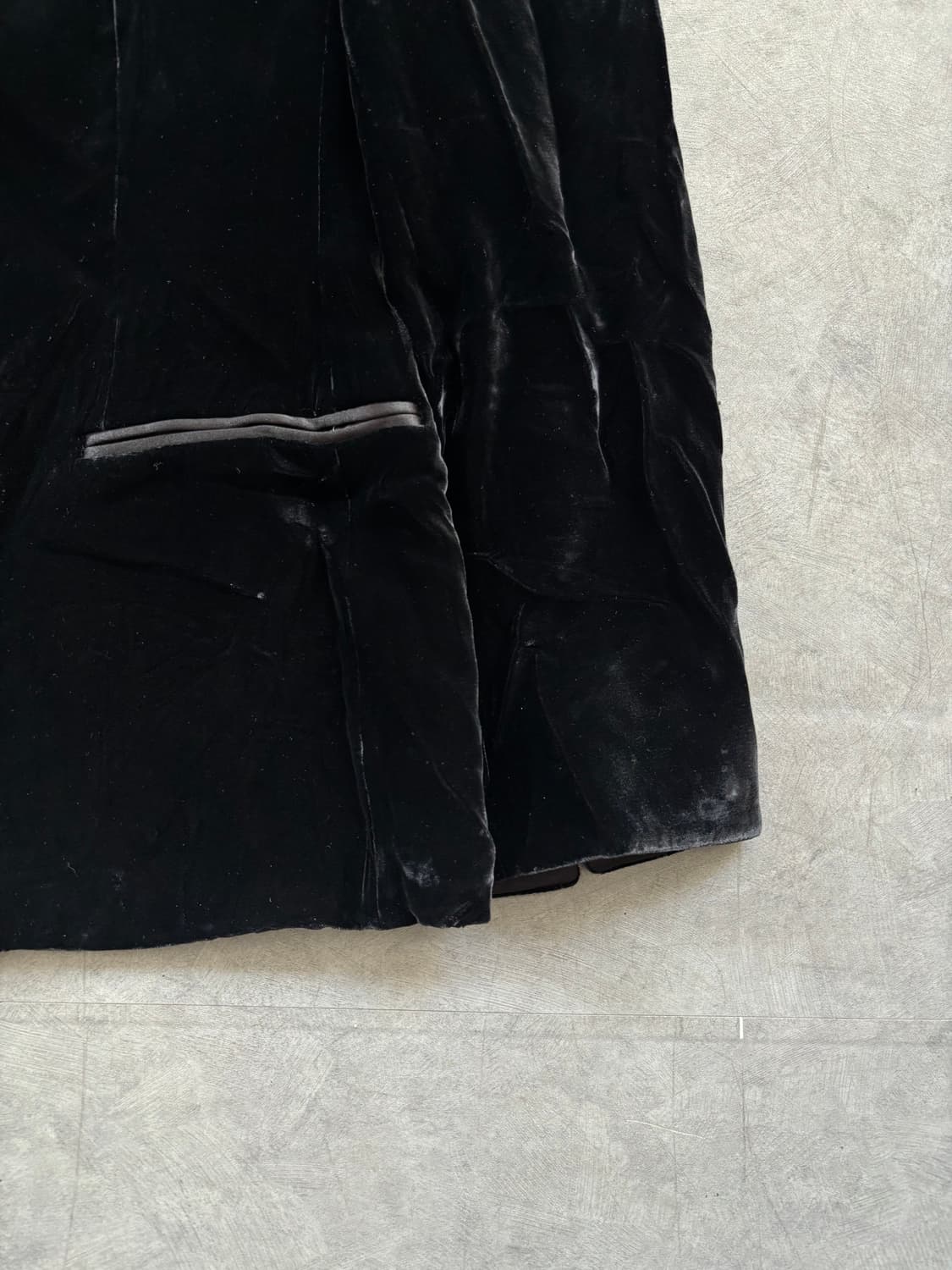 Giorgio Armani 조르지오 아르마니 벨벳 블랙 원버튼 블레이저 상품이미지5